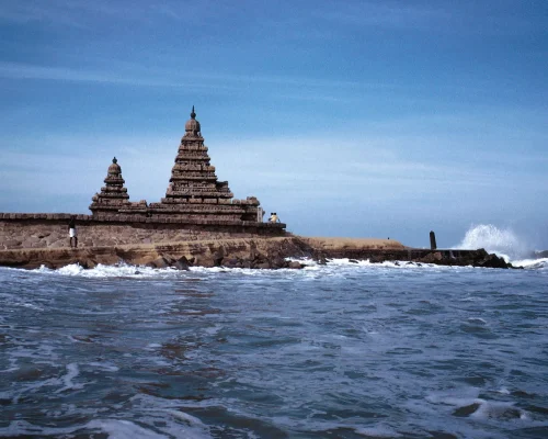 Mamallapuram-Shore-Temple-Chennai-India-Tamil-Nadu-rkdrb8coclvnn5j5nebeuagbhazmwsfkja1k9nkom8